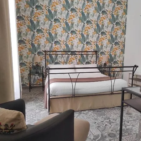 Casa Carola Bed & Breakfast 4*