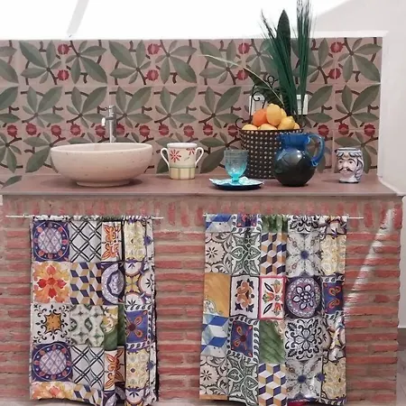 Casa Carola Bed & Breakfast